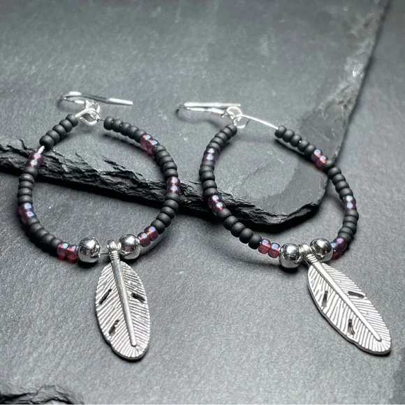 Black And Silver Feather Charms Beaded Hoop Earrings - Picture 6 of 12